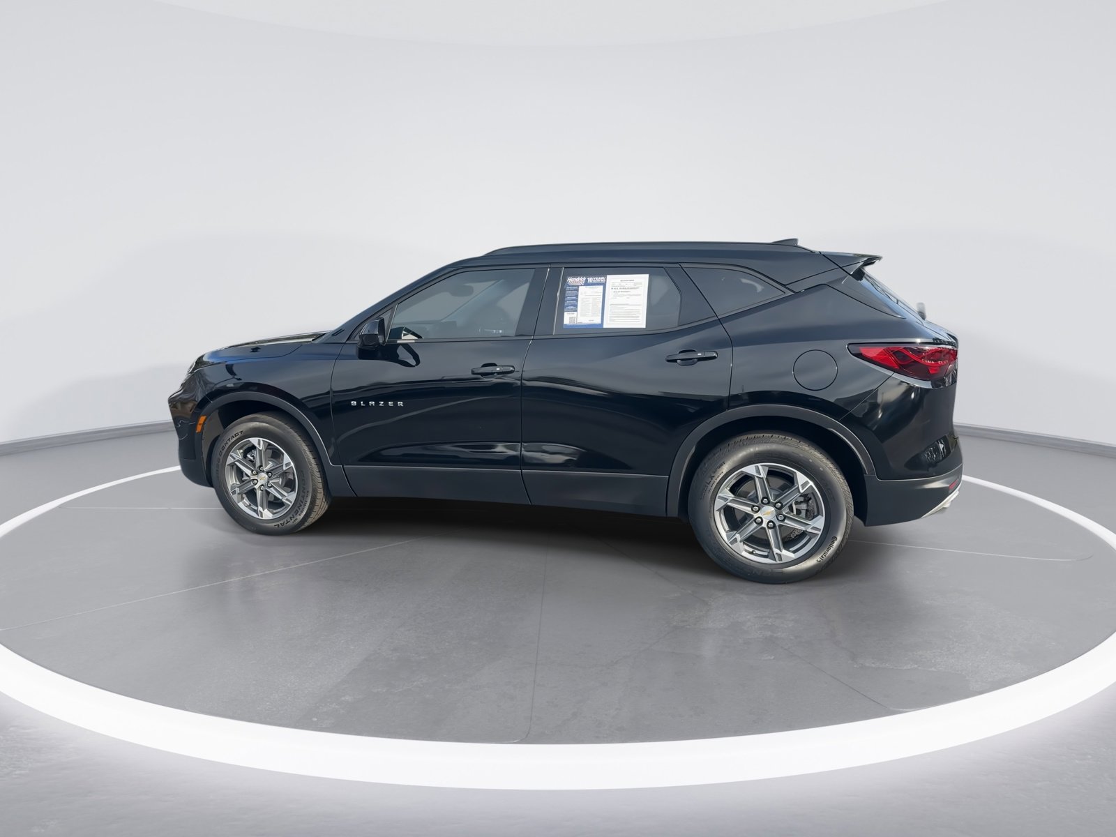 Used 2023 Chevrolet Blazer LT w/ Convenience Package image 6