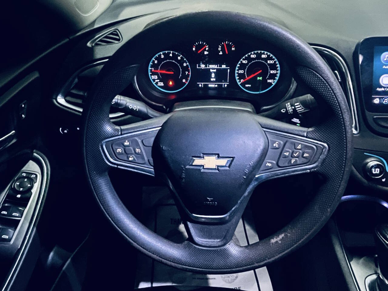 Used 2020 Chevrolet Malibu LT FWD image 25