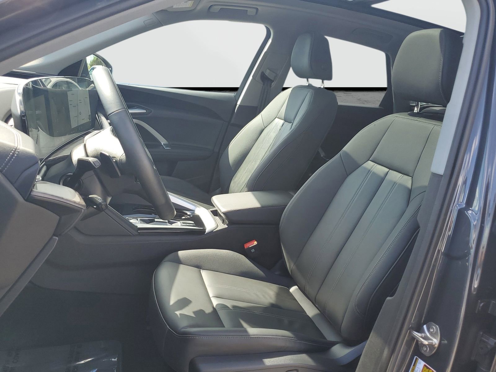 Used 2025 Audi Q5 Premium w/ Convenience Package AWD/4WD image 19