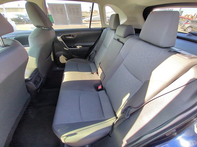Used 2025 Toyota RAV4 XLE AWD/4WD image 14