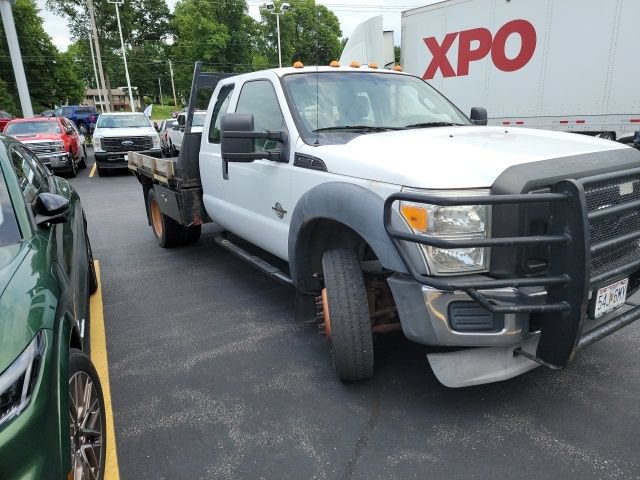 Used 2012 Ford F550 4x4 SuperCab Super Duty w/ XL Value Pkg image 4