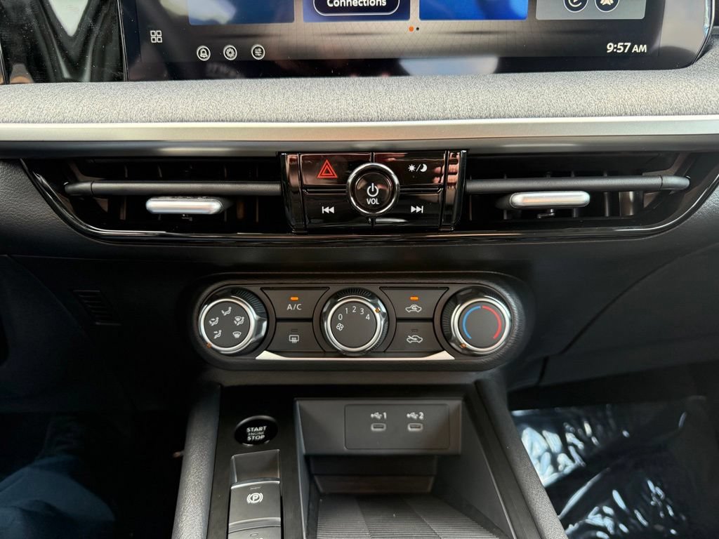 New 2026 Nissan Kicks S FWD image 23