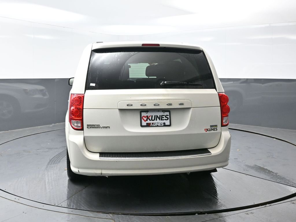 Used 2013 Dodge Grand Caravan SXT image 11