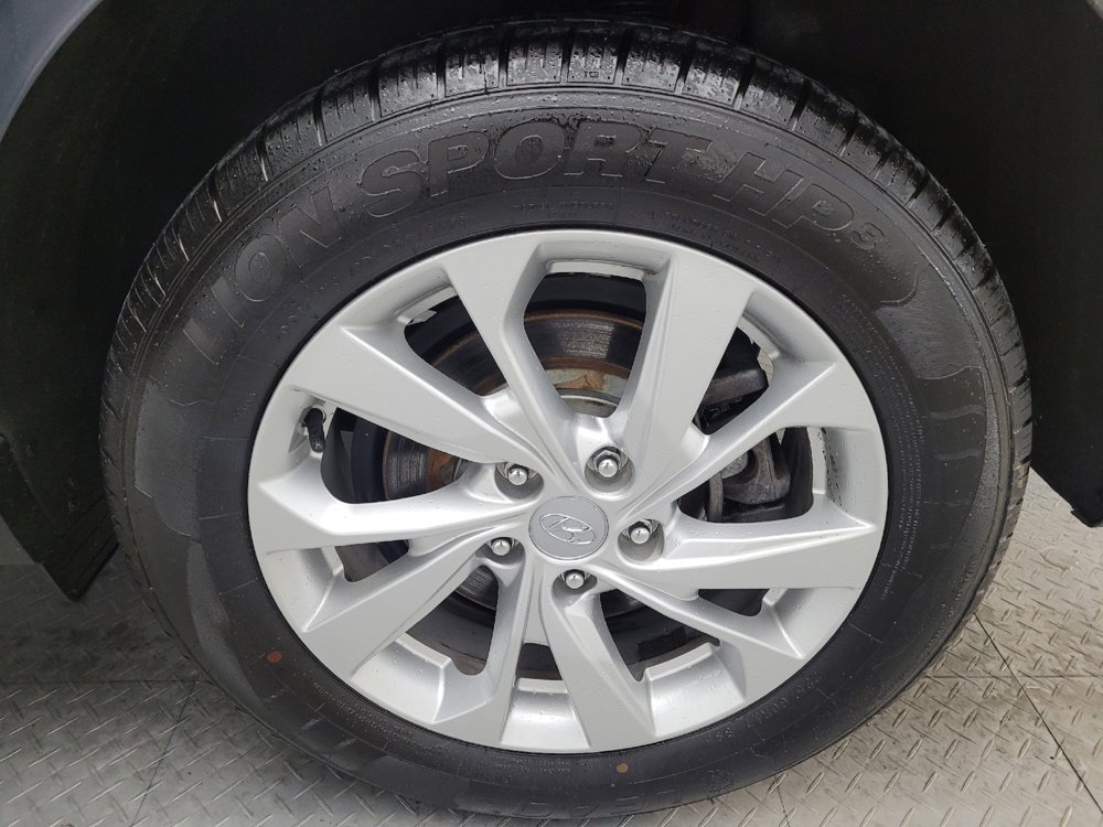 Used 2019 Hyundai Tucson SE image 31