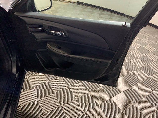 Used 2015 Chevrolet Malibu LT w/ Power Convenience Package FWD image 31