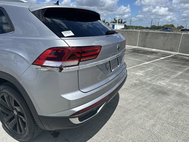 Used 2022 Volkswagen Atlas Cross Sport SE FWD image 12