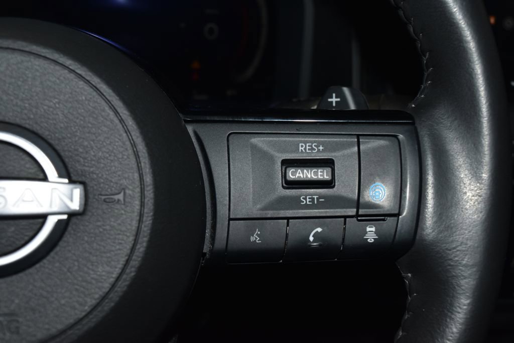 Certified 2024 Nissan Rogue SL w/ SL Premium Package AWD/4WD image 9