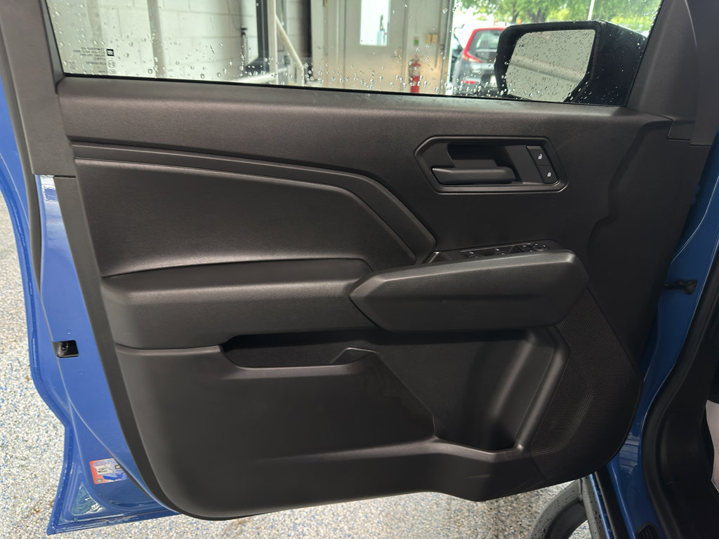 New 2026 Chevrolet Colorado Trail Boss w/ Off-Road Front Bumper Package image 28