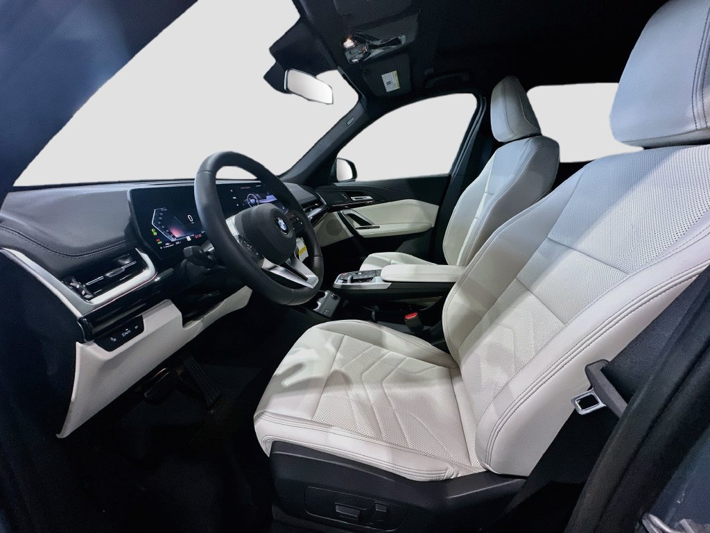 New 2027 BMW X1 xDrive28i AWD/4WD image 21