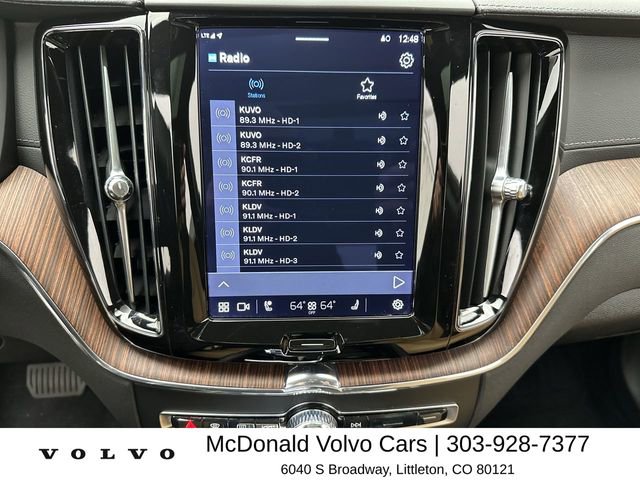Certified 2023 Volvo XC60 B5 Ultimate w/ Climate Package AWD/4WD image 16