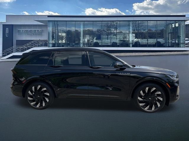 New 2026 Lincoln Nautilus Reserve w/ Jet Appearance Package image 9