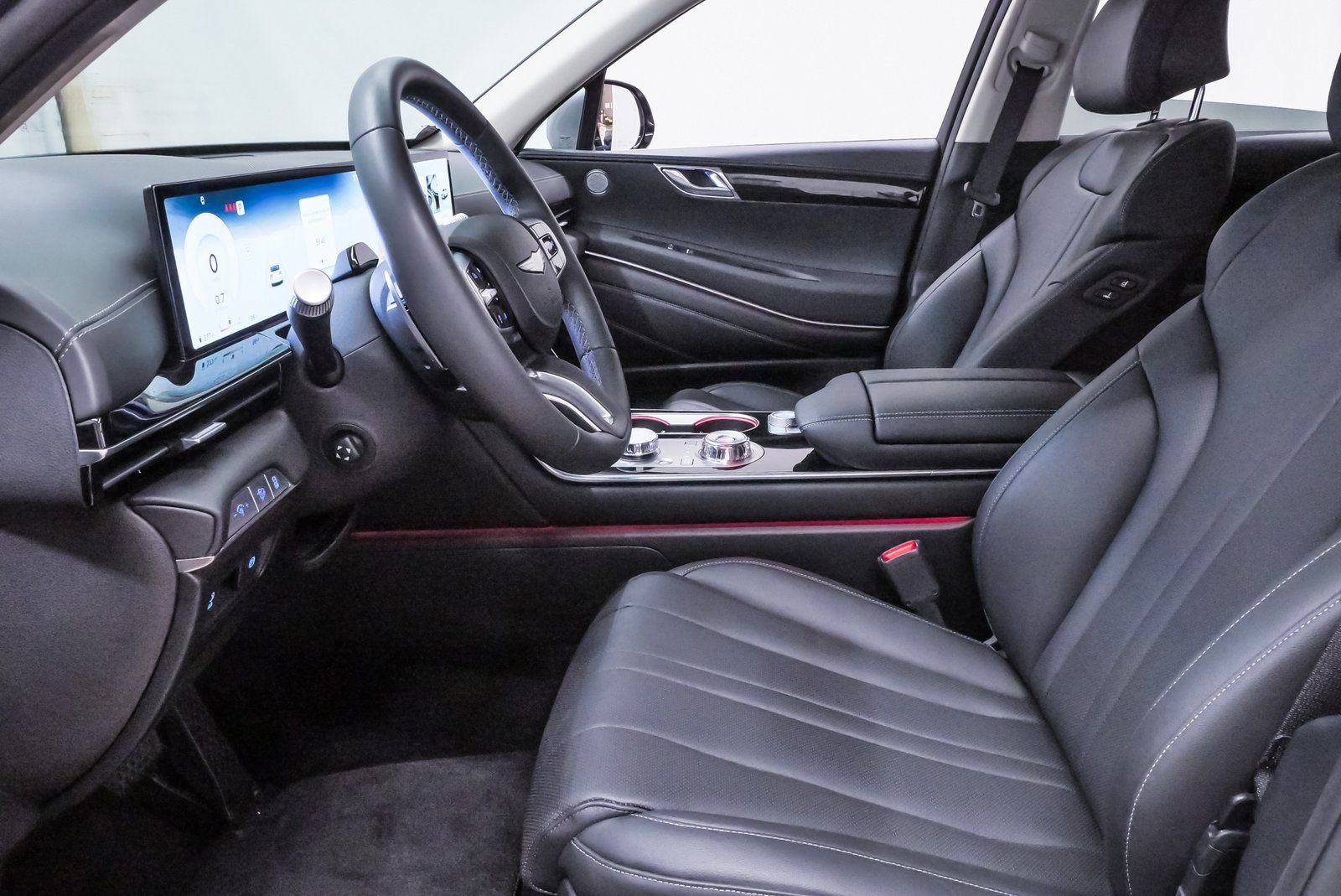 Certified 2025 Genesis GV80 2.5T Standard image 9