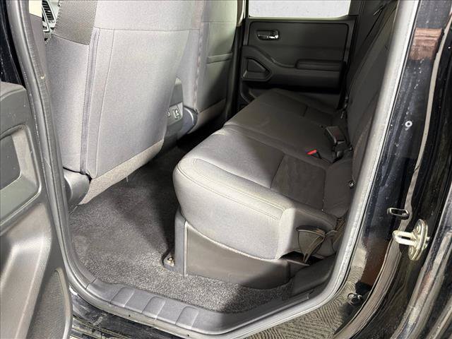 Used 2024 Nissan Frontier SV w/ SV Convenience Package RWD image 20