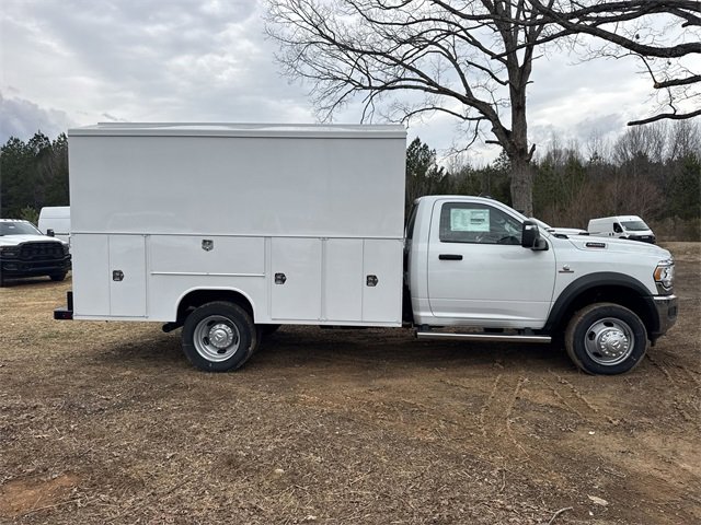 New 2024 RAM 4500 Tradesman image 14