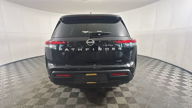 Used 2025 Nissan Pathfinder S AWD/4WD image 4