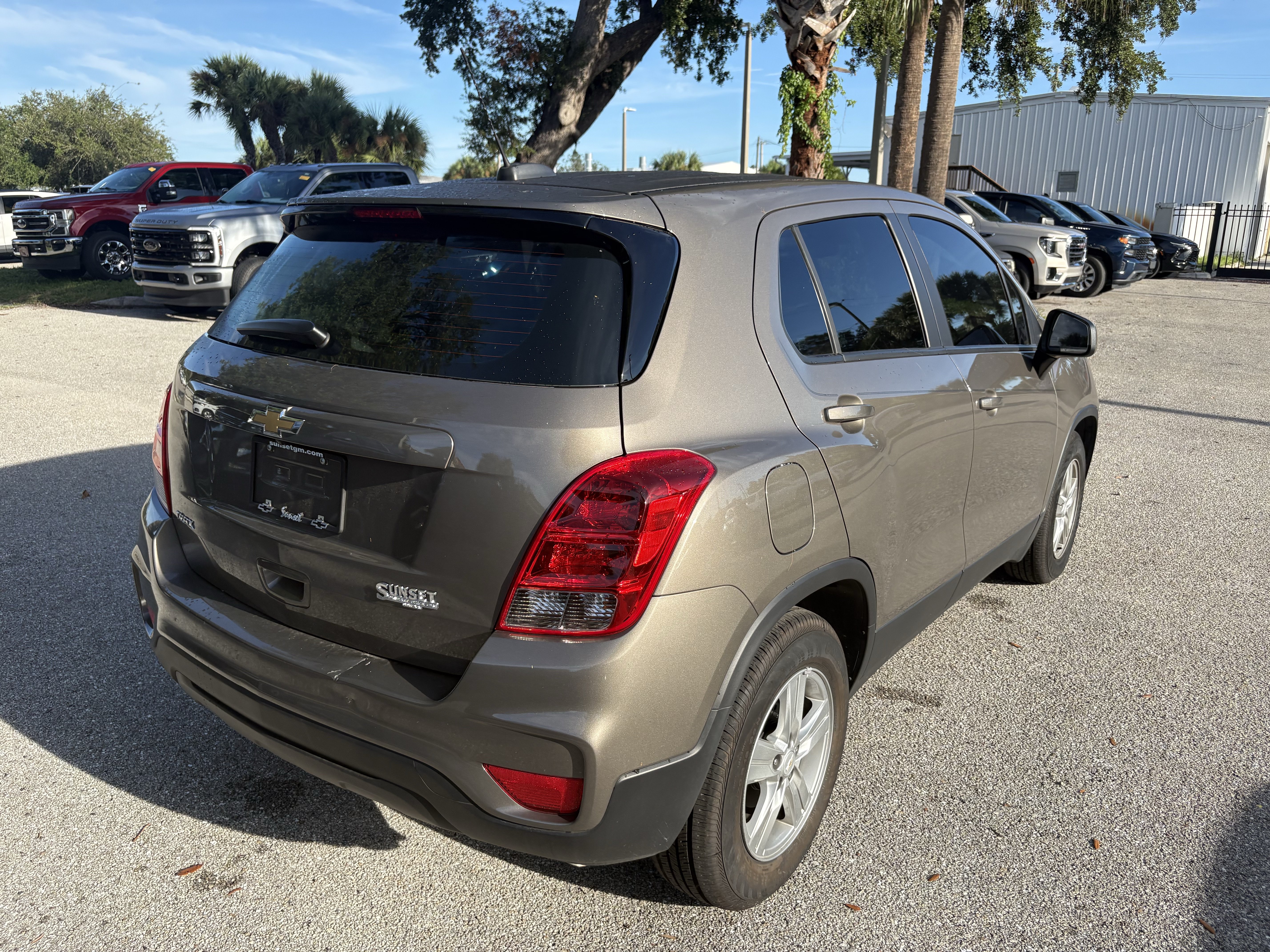 Used 2021 Chevrolet Trax LS FWD image 7