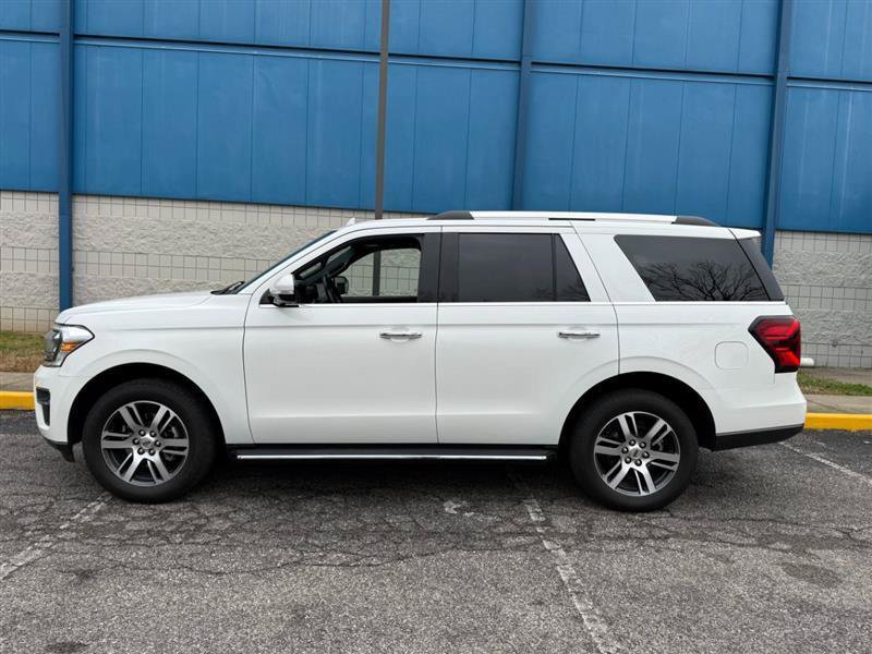 Used 2023 Ford Expedition Limited AWD/4WD image 8