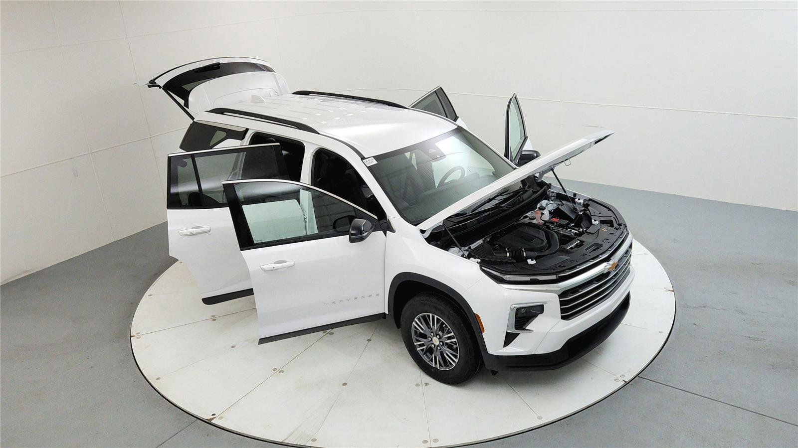 New 2026 Chevrolet Traverse LT image 15