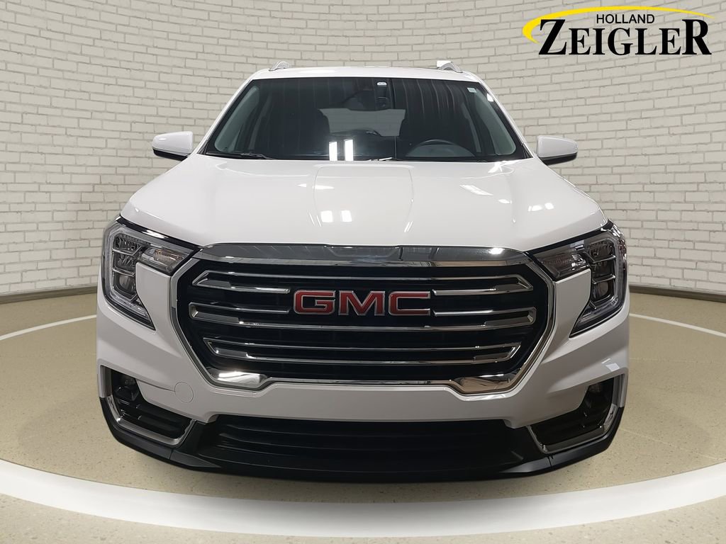 Used 2024 GMC Terrain SLT video 2