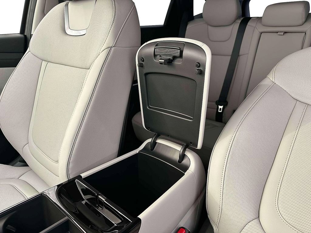 New 2026 Hyundai Tucson Limited image 18