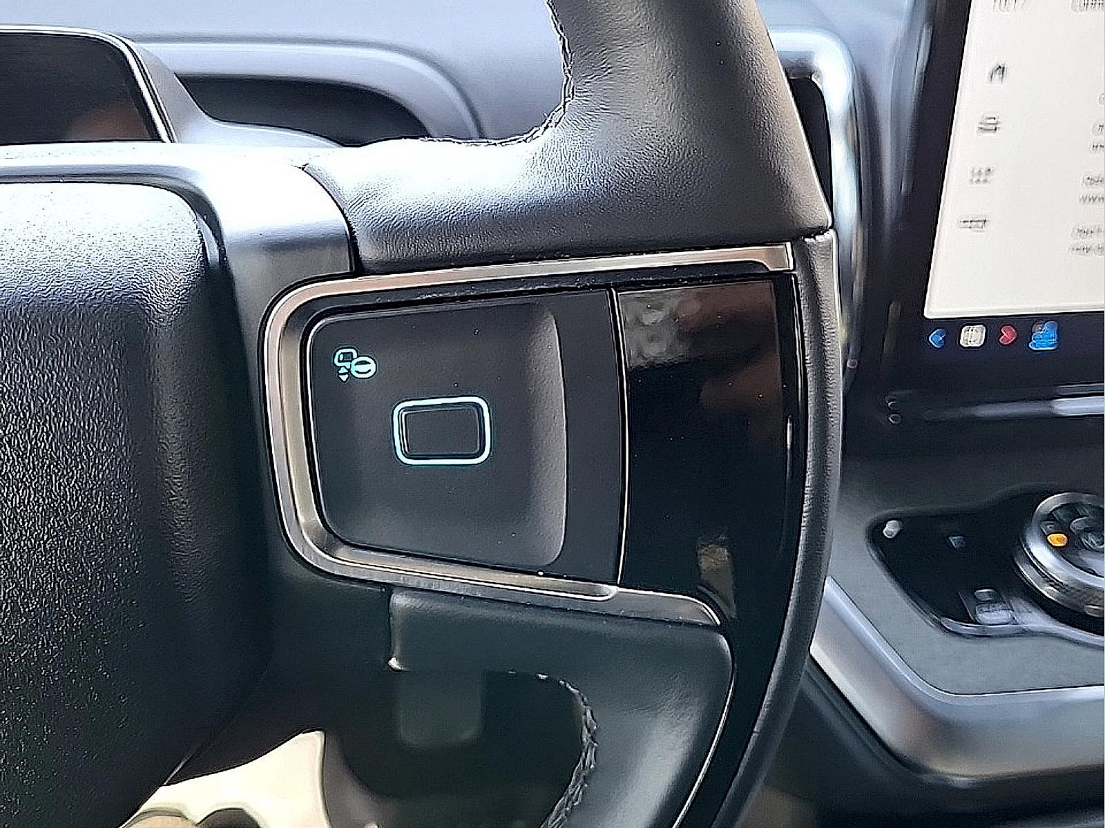 Used 2025 Ford Expedition Tremor AWD/4WD image 21