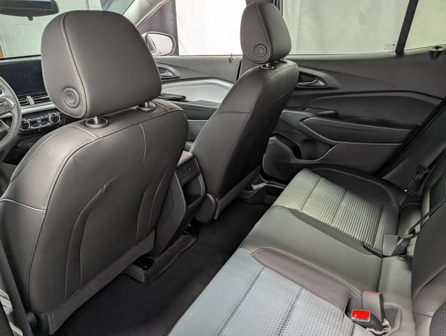 New 2026 Chevrolet Trax LT w/ Driver Confidence Package FWD image 13