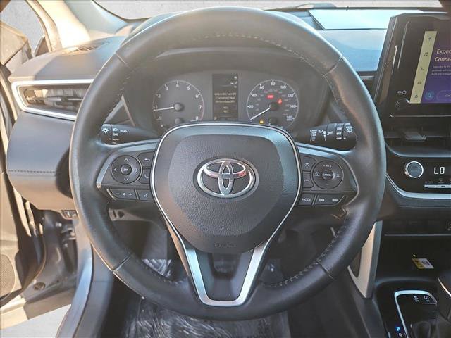 Certified 2023 Toyota Corolla Cross LE AWD/4WD image 13