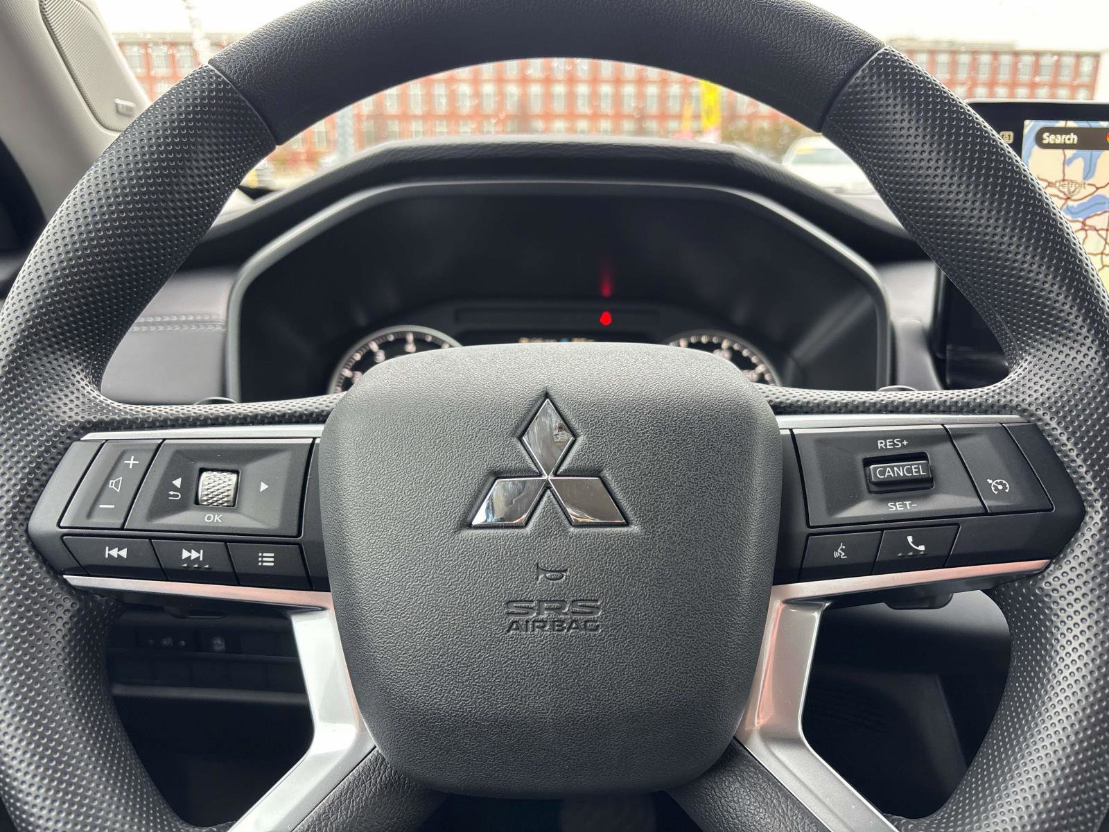 New 2026 Mitsubishi Outlander ES image 11