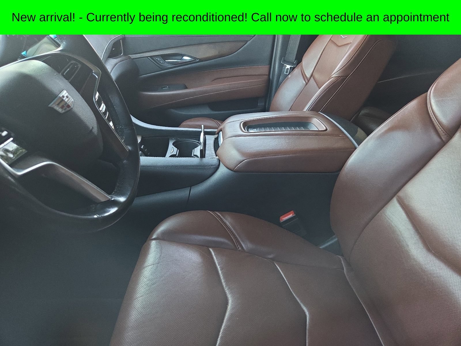Used 2019 Cadillac Escalade ESV Luxury AWD/4WD image 12