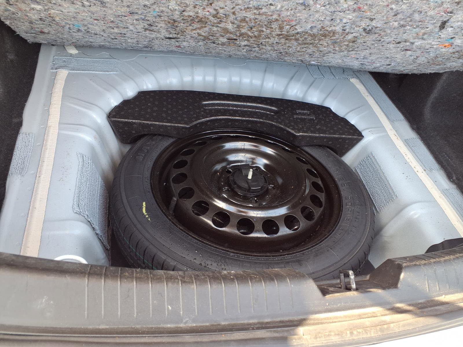 Used 2022 Chevrolet Malibu LT FWD image 24