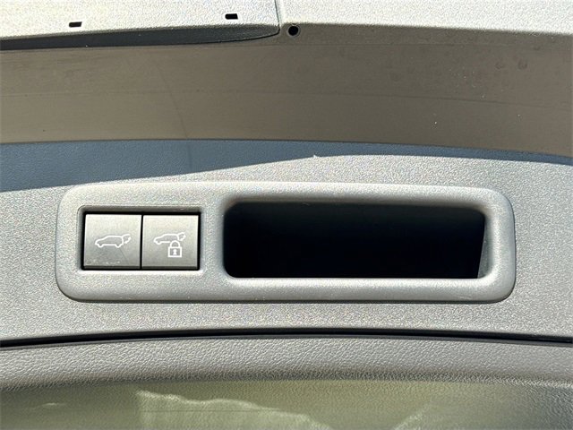 Used 2025 Lexus UX 300h FWD image 13