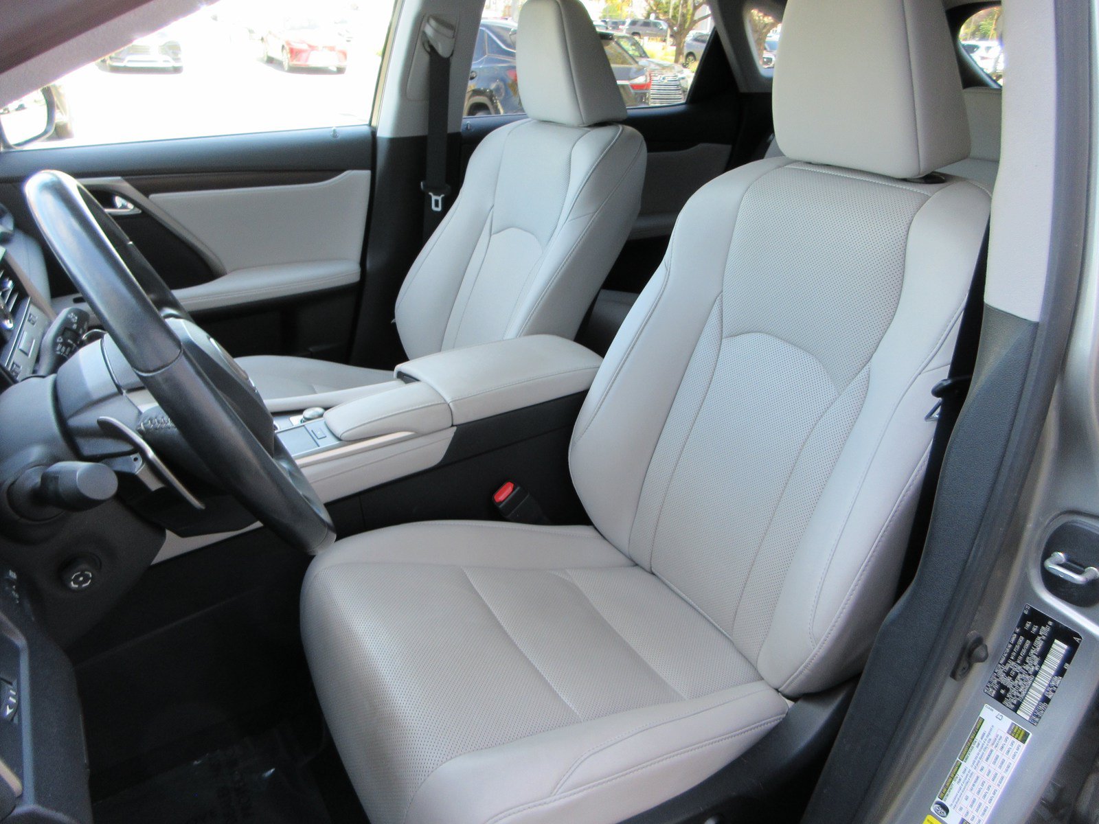 Used 2022 Lexus RX 450h AWD w/ Premium Package image 31