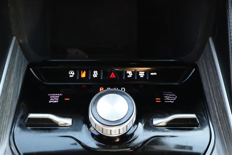 Used 2024 Jeep Wagoneer Series III image 22