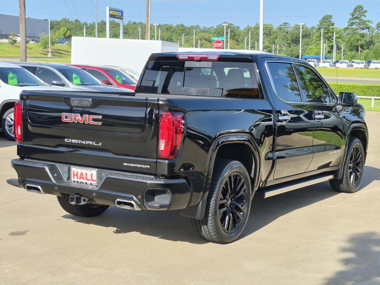 Certified 2023 GMC Sierra 1500 Denali w/ Technology Package AWD/4WD image 6