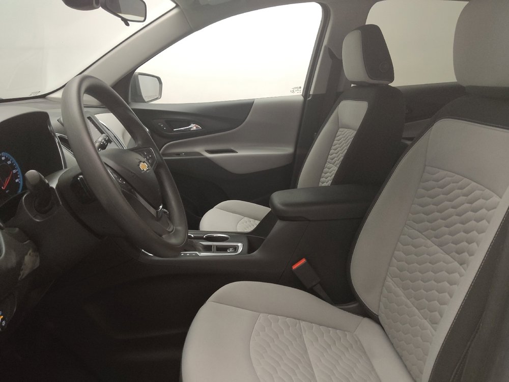 Used 2021 Chevrolet Equinox LS w/ LS Convenience Package FWD image 17