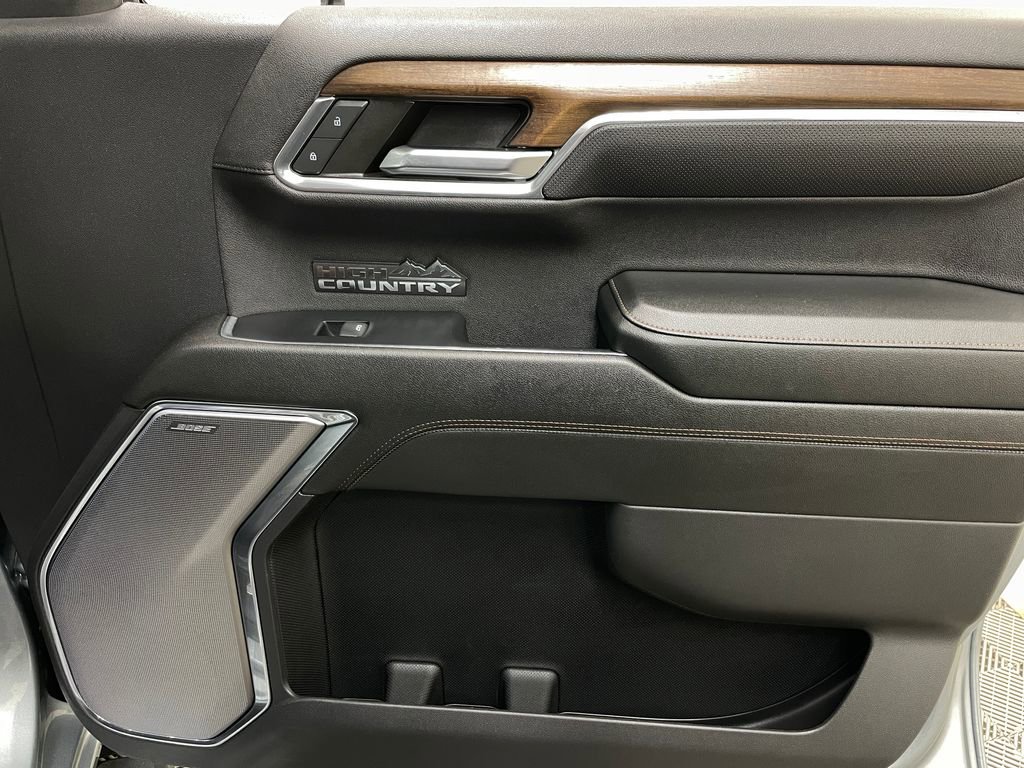 Certified 2024 Chevrolet Silverado 1500 High Country w/ High Country Premium Package image 45