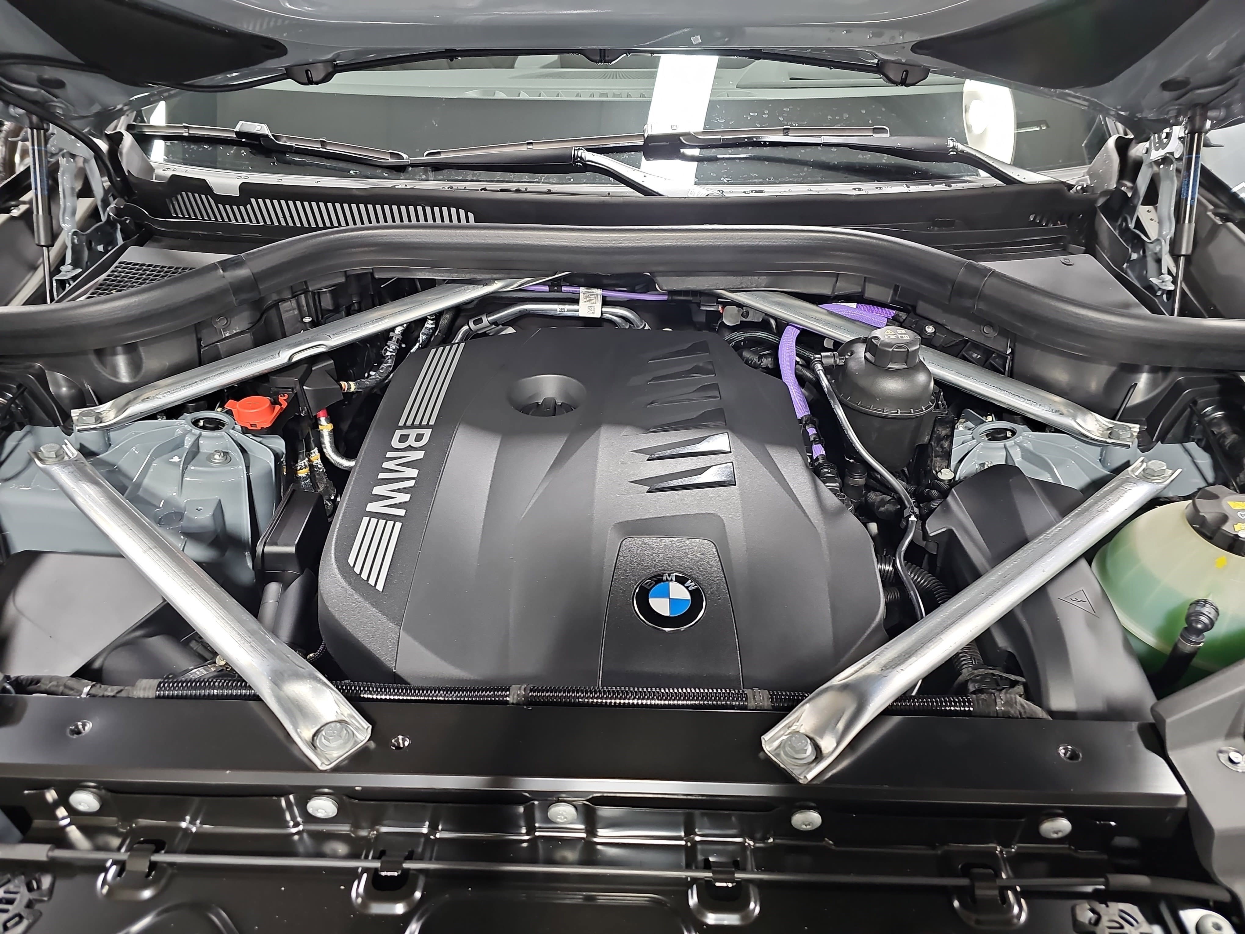 New 2026 BMW X5 xDrive40i w/ M Sport Package image 33