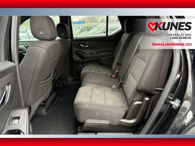 Used 2023 Chevrolet Traverse LT image 15