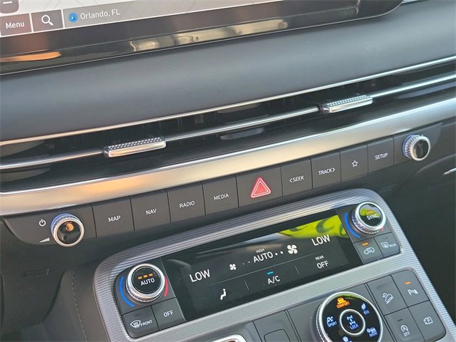 Used 2024 Hyundai Palisade Calligraphy image 31