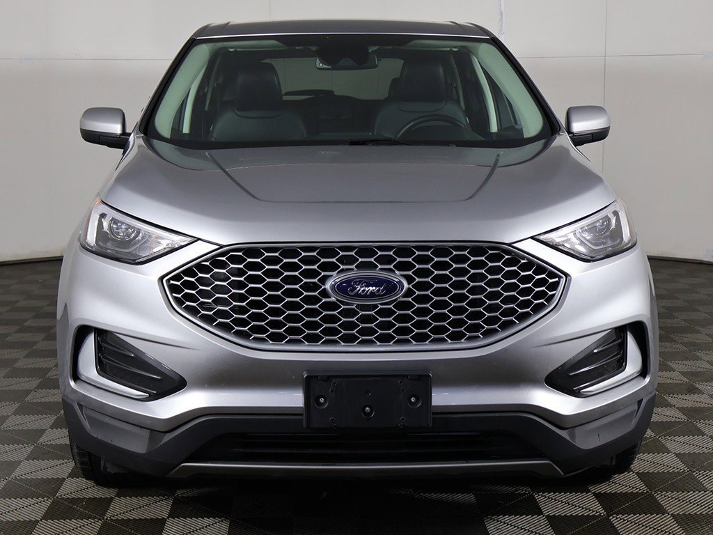 Used 2024 Ford Edge SEL image 9