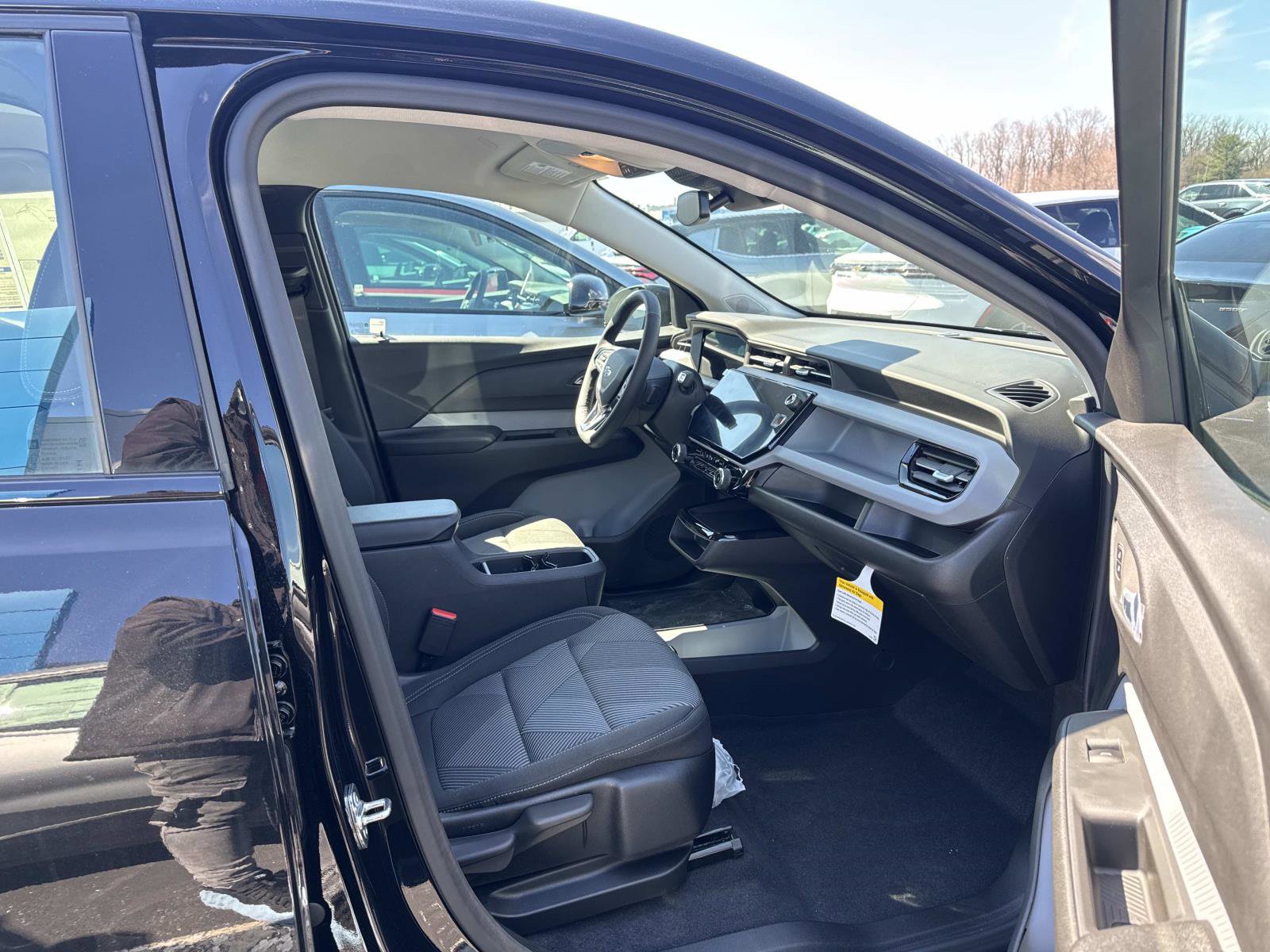 New 2027 Chevrolet Bolt LT w/ Comfort Package image 11