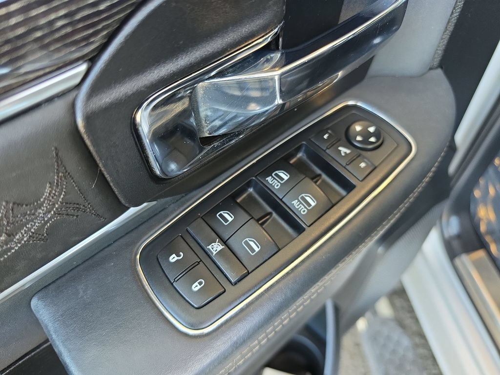 Used 2016 RAM 1500 Limited AWD/4WD image 27
