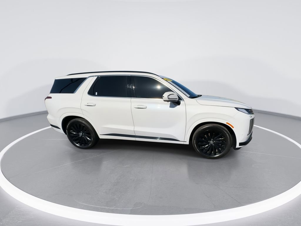 Used 2025 Hyundai Palisade Calligraphy image 9