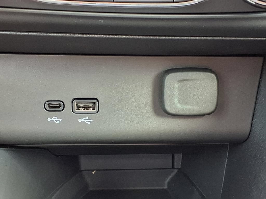 New 2026 Buick Encore GX Preferred w/ Comfort Package FWD image 6