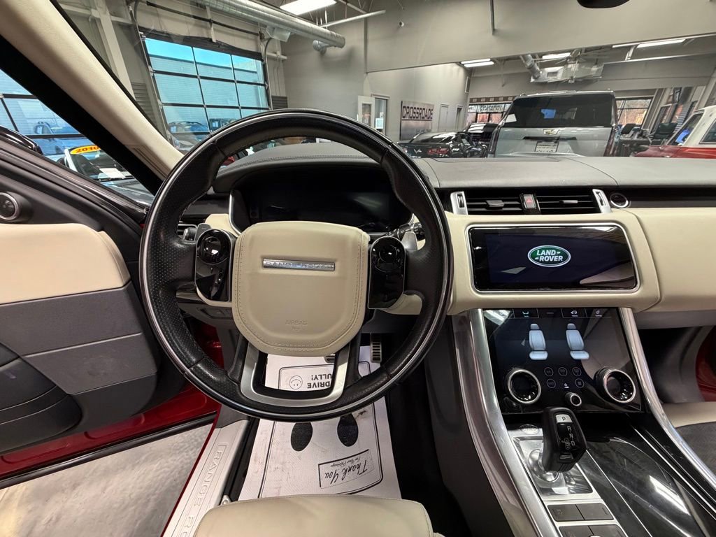 Used 2019 Land Rover Range Rover Sport HSE Dynamic image 11