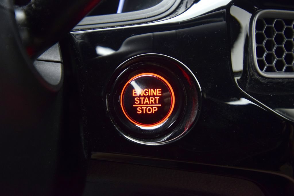 Used 2025 Honda Civic Sport image 32