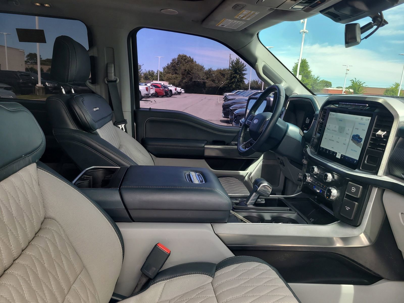 Used 2022 Ford F150 Limited AWD/4WD image 28