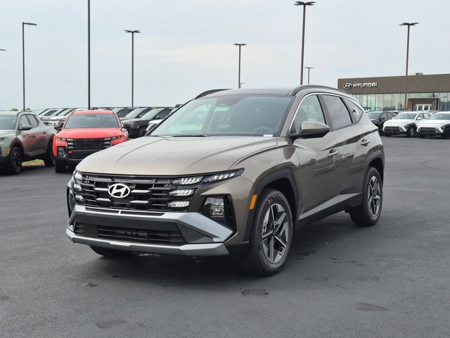 New 2025 Hyundai Tucson SEL image 3