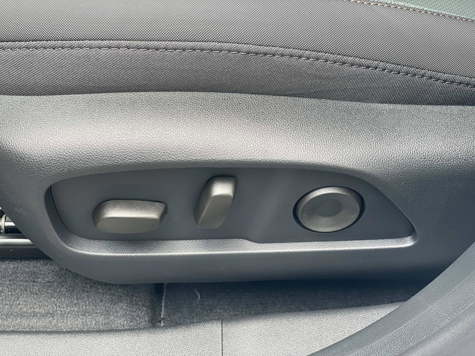 New 2026 GMC Terrain AT4 AWD/4WD image 20