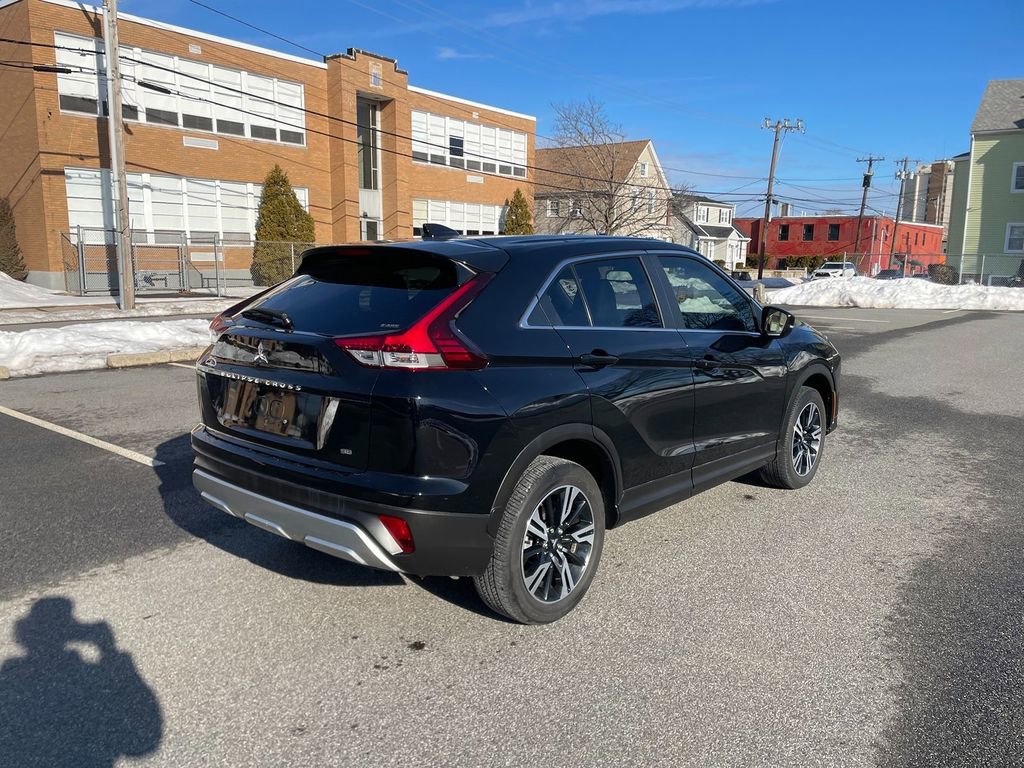 Used 2023 Mitsubishi Eclipse Cross SE image 5